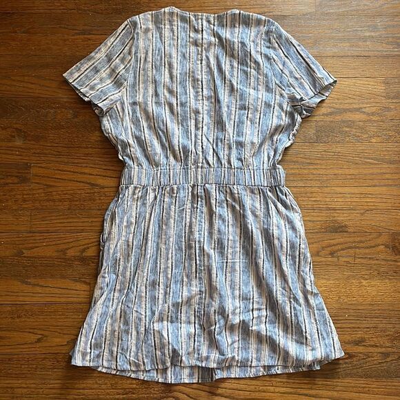 Susina Tan & Blue Striped V-Neck Tie Dress with Pockets - Picture 6 of 7